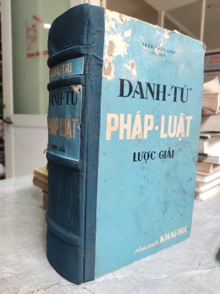 DANH TỪ PHÁP LUẬT LƯỢC GIẢI 