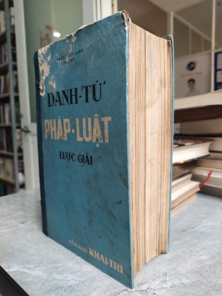 DANH TỪ PHÁP LUẬT LƯỢC GIẢI 