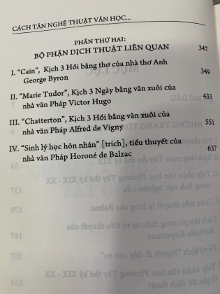 Cách Tân Nghệ Thuật Văn Học Phương Tây