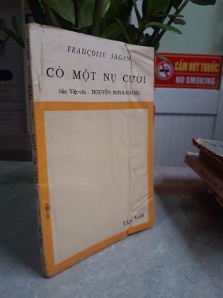 CÓ MỘT NỤ CƯỜI - FRANCOISE SAGAN (NGUYỄN MINH HOÀNG DỊCH)