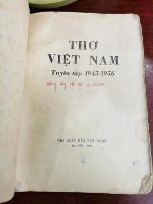 THƠ VIỆT NAM TUYỂN TẬP 1945 - 1956