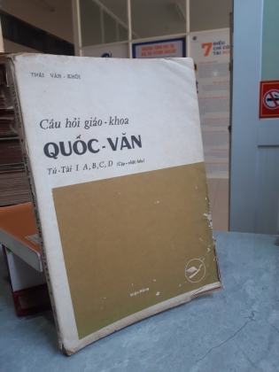 CÂU HỎI GIÁO KHOA QUỐC VĂN 