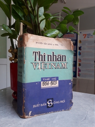 THI NHÂN VIỆT NAM THẾ HỆ 1954 - 1973