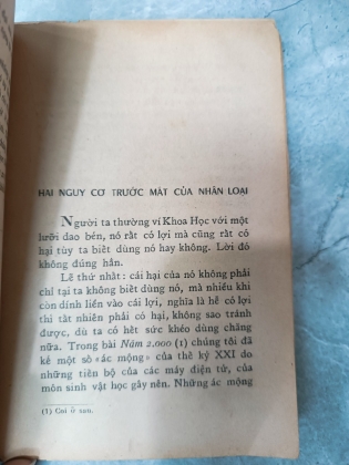 NHỮNG VẤN ĐỀ CỦA THỜI ĐẠI