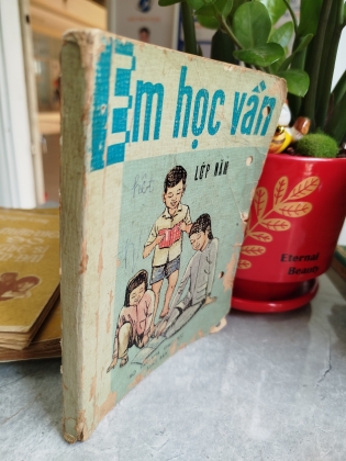 EM HỌC VẦN LỚP NĂM 