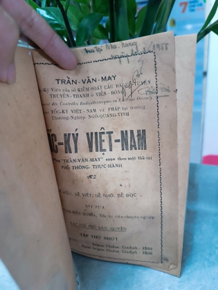 TỐC KÝ VIỆT NAM