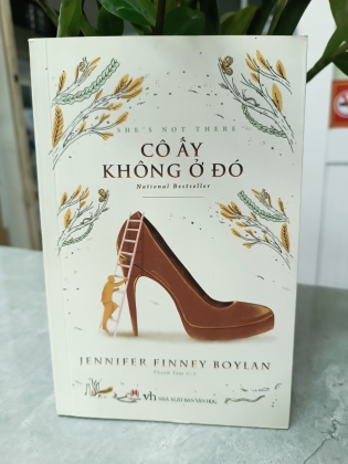 CÔ ẤY KHÔNG Ở ĐÓ 