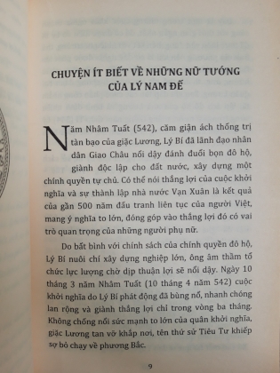 VIỆT SỬ NHỮNG BẤT NGỜ LÍ THÚ