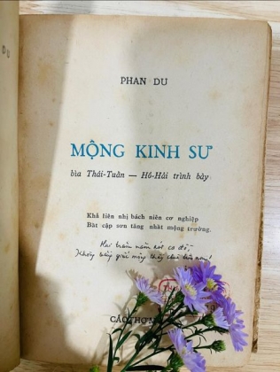 MỘNG KINH SƯ