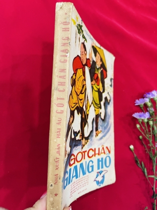 GÓT CHÂN GIANG HỒ