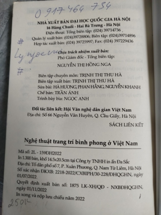 NGHỆ THUẬT TRANG TRÍ BÌNH PHONG Ở VIỆT NAM