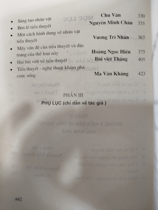 BÀN VỀ TIỂU THUYẾT