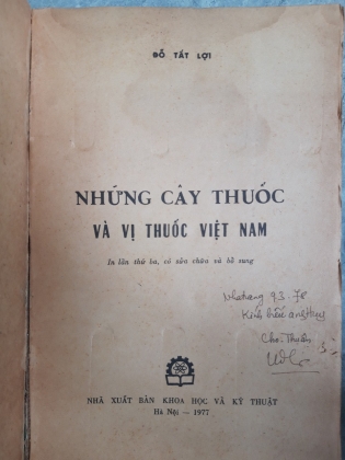 NHỮNG CÂY THUỐC VÀ VỊ THUỐC VIỆT NAM 