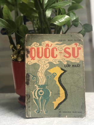 QUỐC - SỬ LỚP NHẤT 