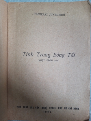 TÌNH TRONG BÓNG TỐI 