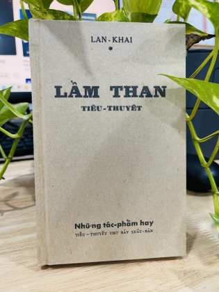 LẦM THAN 