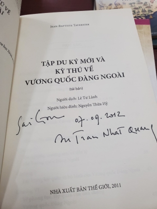 TẬP DU KÝ MỚI VÀ KỲ THÚ VỀ VƯƠNG QUỐC ĐÀNG NGOÀI