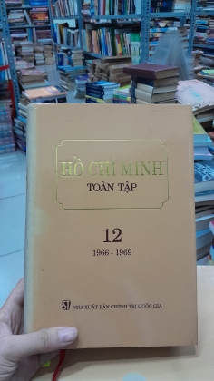 HỒ CHÍ MINH TOÀN TẬP  