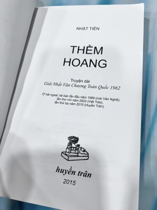 THỀM HOANG - NHẬT TIẾN