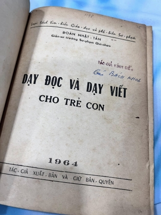 DẠY ĐỌC VÀ DẠY VIẾT CHO TRẺ CON