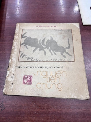 Vựng tập triển lãm hội hoạ của hoạ sĩ  Nguyễn Tiến Chung