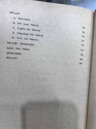 VĂN PHẠM VIỆT - NGUYỄN QUÍ HÙNG