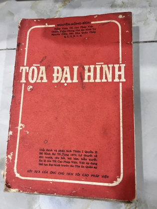 TOÀ ĐẠI HÌNH - NGUYỄN MỘNG BÍCH